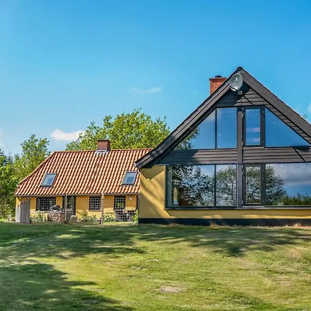 Aika - 1-6km To The Fjord By Interhome *